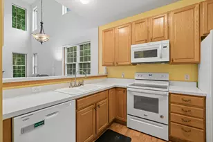 8011 Everest Ln N, Maple Grove, MN 55311 - Photo 11