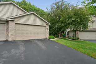 8011 Everest Ln N, Maple Grove, MN 55311 - Photo 29
