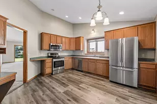 1414 Courtland W, Waconia, MN 55387 - Photo 15