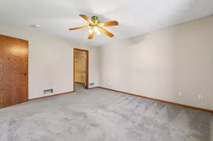 1414 Courtland W, Waconia, MN 55387 - Photo 23