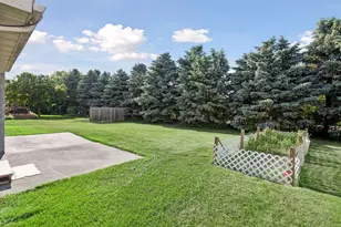 1414 Courtland W, Waconia, MN 55387 - Photo 39
