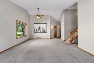 1414 Courtland W, Waconia, MN 55387 - Photo 13
