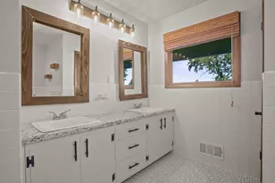 565 Lakota Ln, Chaska, MN 55318 - Photo 45