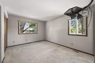 2296 Benson Ave, Saint Paul, MN 55116 - Photo 17