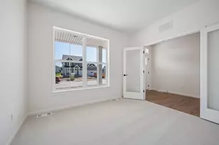 10577 Minnesota Ln N, Maple Grove, MN 55369 - Photo 5