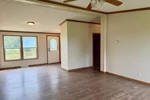 27229 State Hwy 264, Worthington, MN 56187 - Photo 9