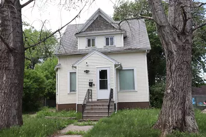 414 12th Street N, Fargo, ND 58102 - Photo 1