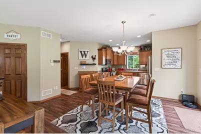 837 Boldt Street, Chaska, MN 55318 - Photo 7