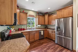 837 Boldt St, Chaska, MN 55318 - Photo 19