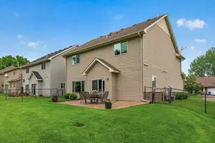 837 Boldt St, Chaska, MN 55318 - Photo 37