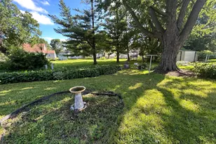 216 8th Ave SE, Waseca, MN 56093 - Photo 9