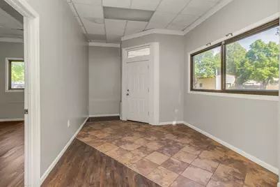 1321 Payne Avenue E, Saint Paul, MN 55130 - Photo 9