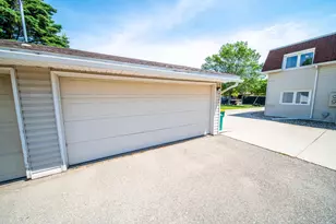 1815 Lakewood Ave, Albert Lea, MN 56007 - Photo 35