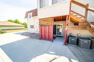 1815 Lakewood Ave, Albert Lea, MN 56007 - Photo 31