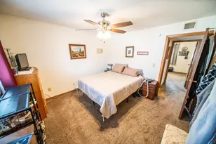 1815 Lakewood Ave, Albert Lea, MN 56007 - Photo 11
