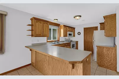 1037 Diamond Willow Circle, Waite Park, MN 56387 - Photo 11