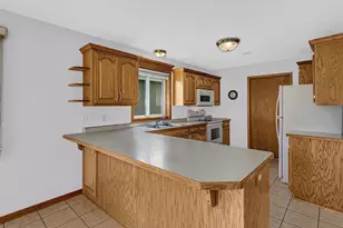 1037 Diamond Willow Cir, Waite Park, MN 56387 - Photo 11