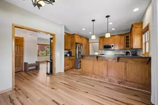 11585 Laketowne View, Albertville, MN 55301 - Photo 21