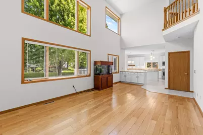 17432 Tessmer Court, Eden Prairie, MN 55347 - Photo 9