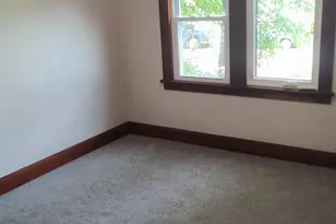 1050 Wilson Ave, Saint Paul, MN 55106 - Photo 13