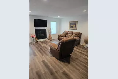 311 Sunset Avenue, Mountain Lake, MN 56159 - Photo 7