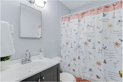914 Burr Street, Saint Paul, MN 55130 - Photo 5