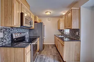 6830 Toledo Ave N, Brooklyn Center, MN 55429 - Photo 9