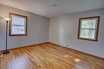 6830 Toledo Avenue N, Brooklyn Center, MN 55429 - Photo 11