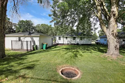 6830 Toledo Avenue N, Brooklyn Center, MN 55429 - Photo 25