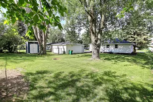 6830 Toledo Ave N, Brooklyn Center, MN 55429 - Photo 27
