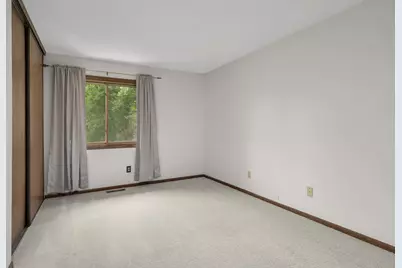 7111 Robinwood Bay, Woodbury, MN 55125 - Photo 21