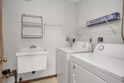 7111 Robinwood Bay, Woodbury, MN 55125 - Photo 17