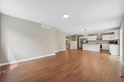 1886 Desoto Street N, Maplewood, MN 55117 - Photo 3