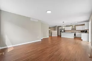 1886 Desoto Street N, Maplewood, MN 55117 - Photo 3