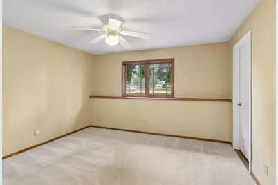 7240 Ticonderoga Trail, Eden Prairie, MN 55346 - Photo 33