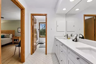 6051 Laurel Ave, Golden Valley, MN 55416 - Photo 25