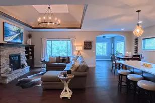 125 Highland Dr, Carver, MN 55315 - Photo 9