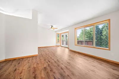 488 Thomas Avenue, Shakopee, MN 55379 - Photo 9