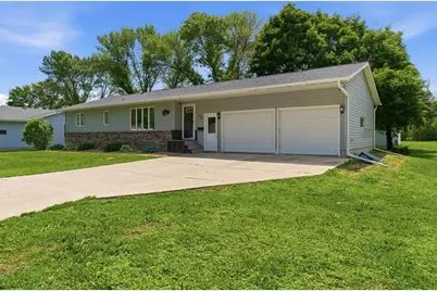 122 Martin Street E, Lewisville, MN 56060 - Photo 3