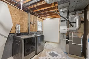 2255 Orkla Dr, Golden Valley, MN 55427 - Photo 37