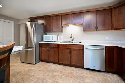 501 E Howard (10th) Street, Winona, MN 55987 - Photo 7