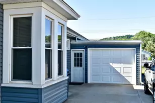 501 E Howard (10th) St, Winona, MN 55987 - Photo 29