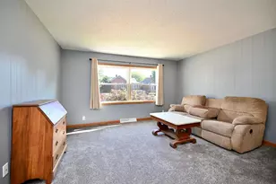 501 E Howard (10th) St, Winona, MN 55987 - Photo 3