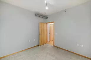 1211 Lagoon Ave, Minneapolis, MN 55408 - Photo 7