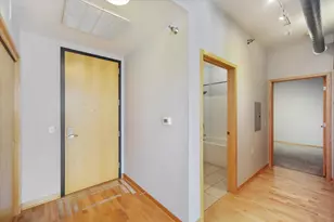 1211 Lagoon Ave, Minneapolis, MN 55408 - Photo 17