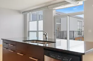 1211 Lagoon Ave, Minneapolis, MN 55408 - Photo 11