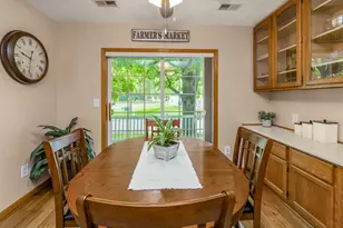 372 Gironde Ct, Woodbury, MN 55125 - Photo 11