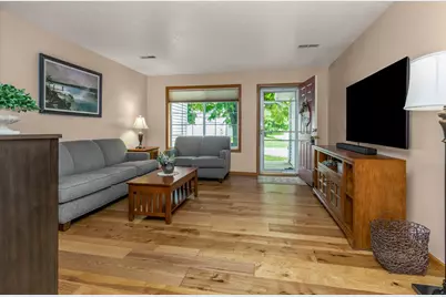 372 Gironde Court, Woodbury, MN 55125 - Photo 7