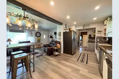 1231 N Baird Avenue, Fergus Falls, MN 56537 - Photo 9