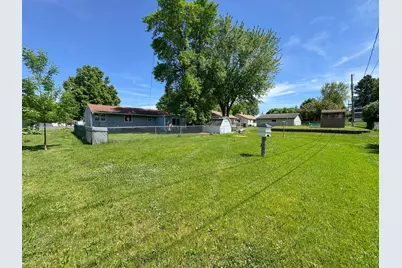 1231 N Baird Avenue, Fergus Falls, MN 56537 - Photo 41